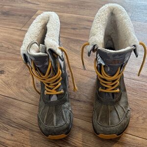 UGG Kids Boots with Yellow Laces